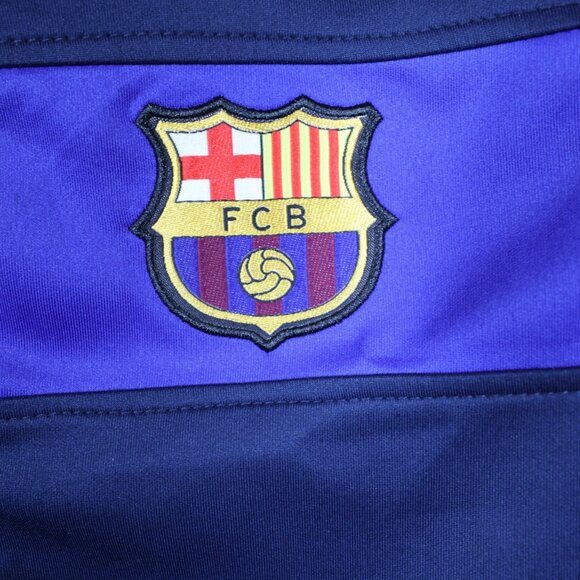 FCB Barcelona Full Zip Logo Jacket Navy Blue Mens Small and Keychain - Picture 2 of 10